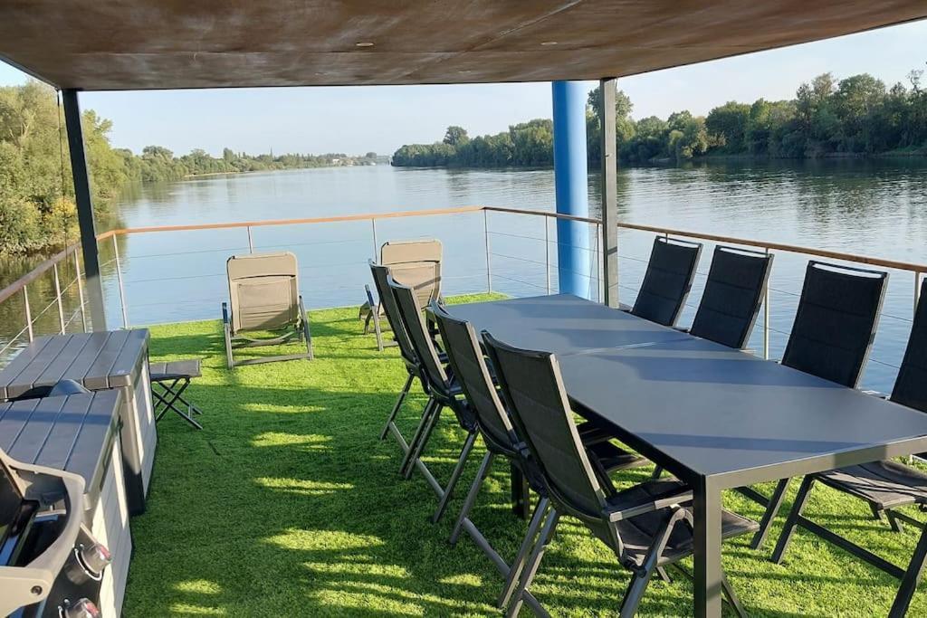 Riverboat-Rhein-Main Ferienloft Wiesbaden Exterior photo